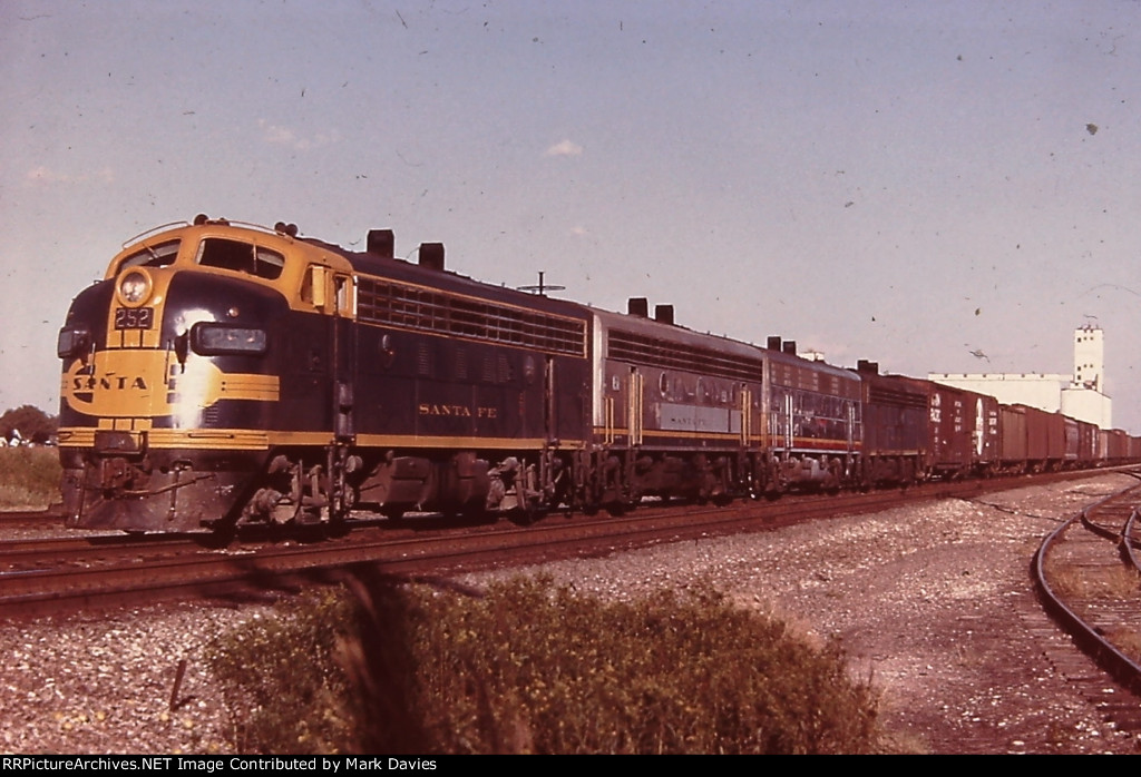 ATSF 252C